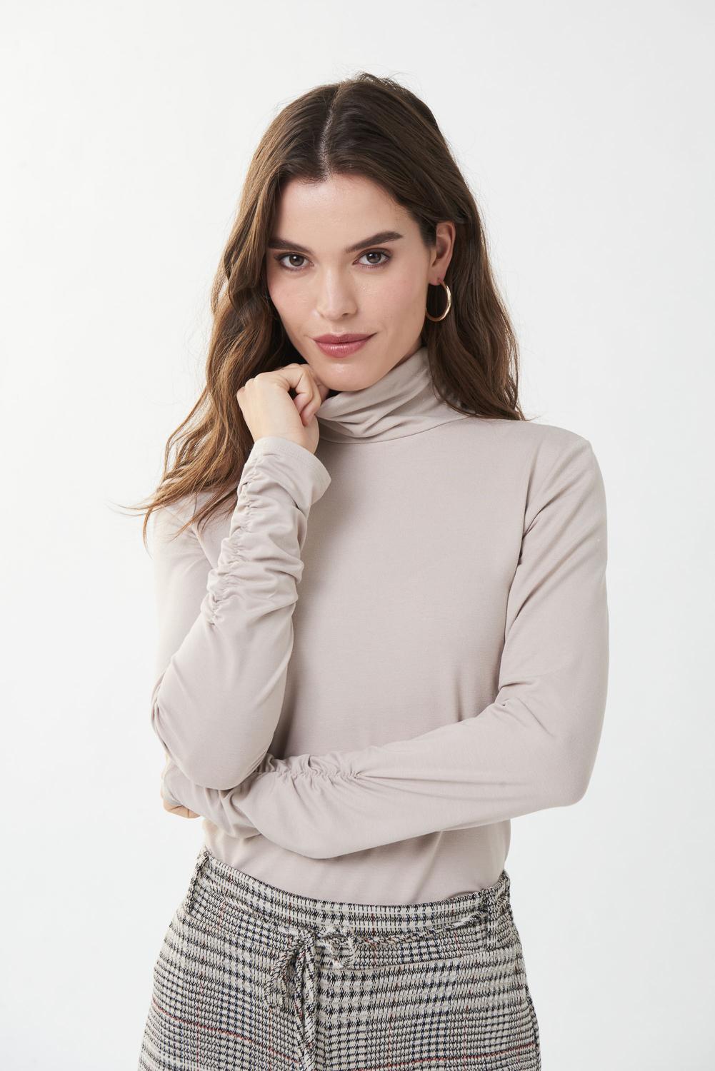 Knit Turtleneck Top Style 223252