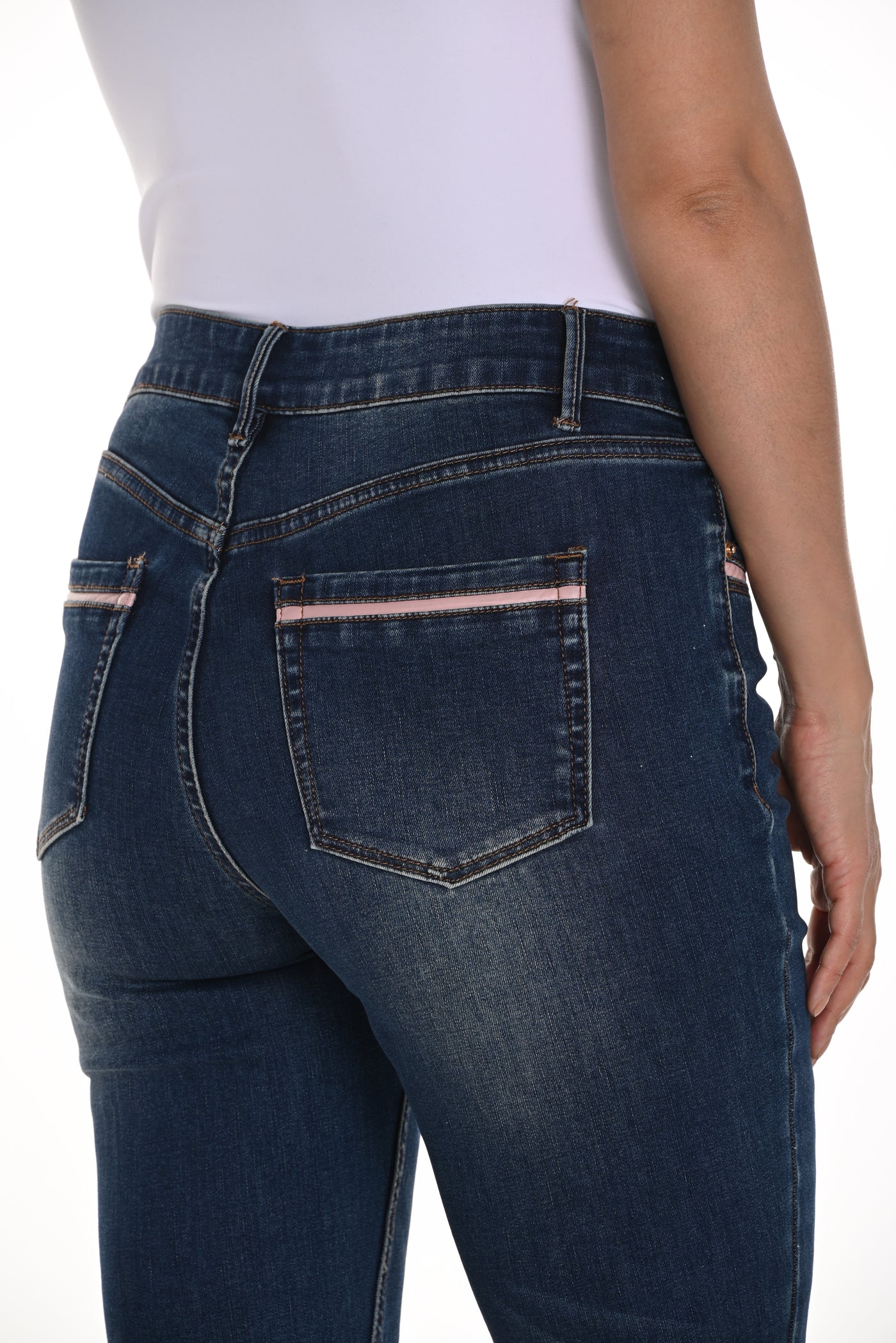 Leatherette Buckle Jeans Frank Lyman