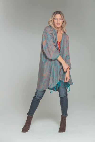 Paparazzi by Biz Kimono Style Pashmina With Fringe 